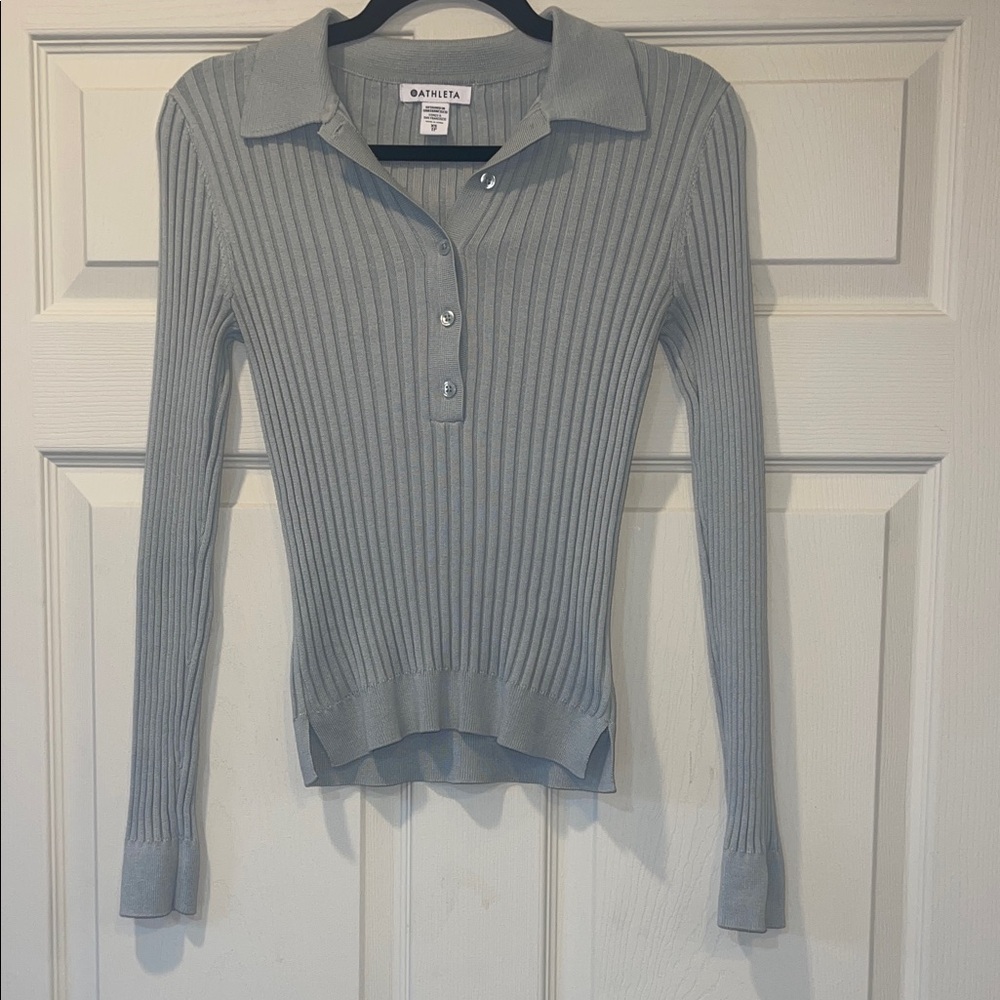 Athleta Women's Gray Ribbed Button-Down Shirt